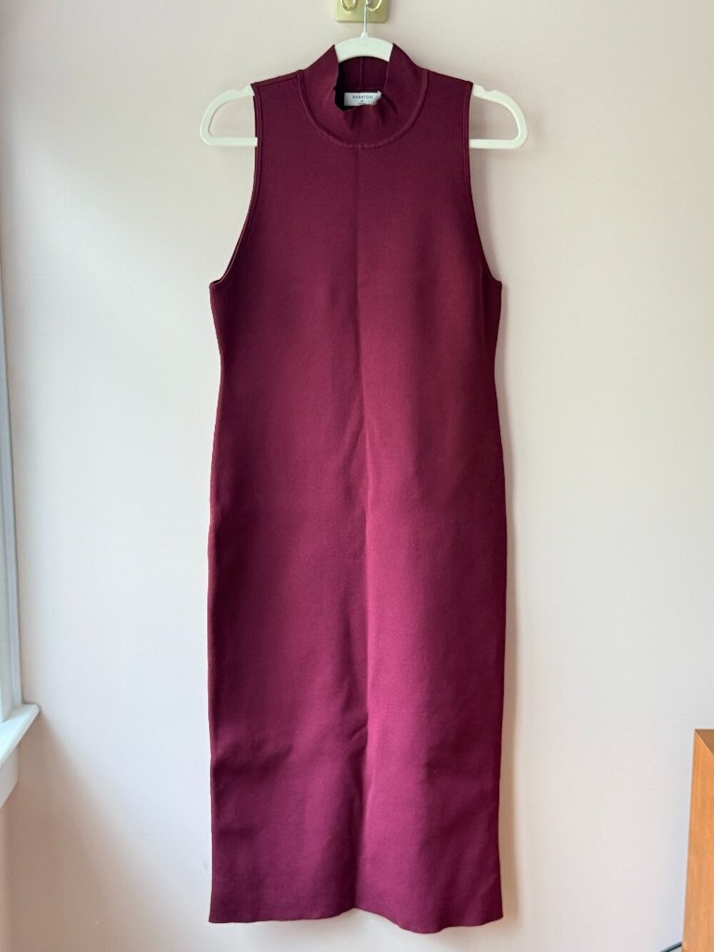 Aritzia Babaton Sculpt Knit Mockneck Sleeveless Midi Dress Burgundy XL